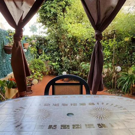 Casa Baja Preciosa Con Jardin Privado En Primera Linea Naturista! Apartment *